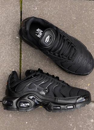 Женские и мужские кроссовки nike air max plus tn black4 фото