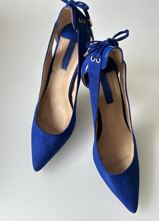 Стильні сині туфлі7 фото