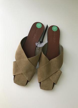 Кожаные шлепанцы mango, кожаная обувь на лето1 фото