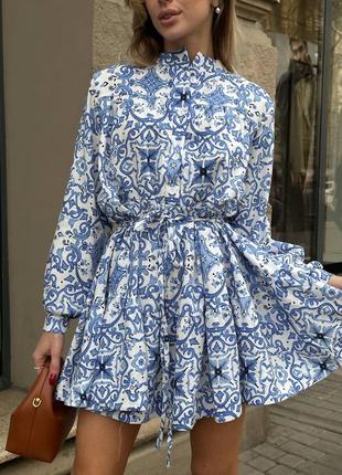 Женское стильное летнее роскошное мини пышное платье с узорами из софта7 фото