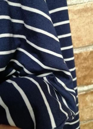 Трикотажная блуза туника в полоску с перекрутом8 фото