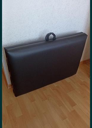 Косметологическая кушетка, масажный стол