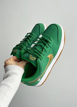 Кроссовки nike sb dunk low pro st. patrick's day6 фото