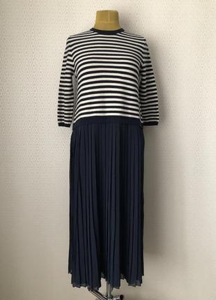 Стильное комбинированное платье с юбкой в складку от esprit, размер м  (l)