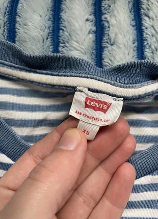 Женская полосатая футболка levi’s7 фото