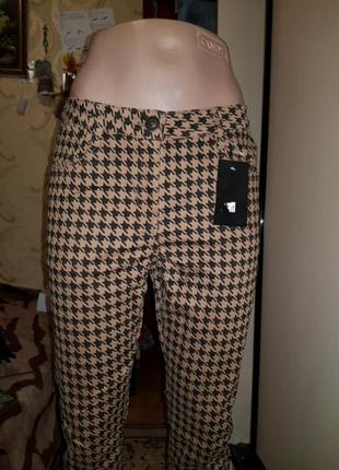 Штани коричневий малюнок