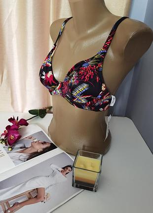 Брендовый бюстгальтер от раздельного купальника размера 65d