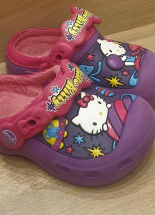 Теплі крокси, crocs hello kitty, 8-92 фото