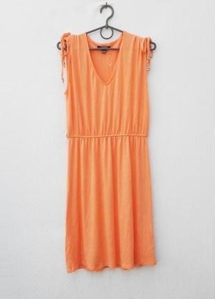 Трикотажное платье из вискозы1 фото