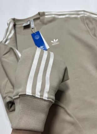 Свитшот adidas