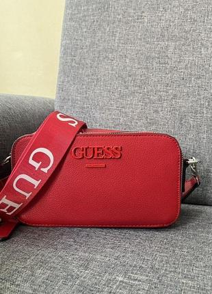 Сумка красная guess брендовая