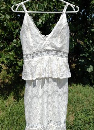 Очаровательное белое гипюровое ярусное платье love triangle5 фото