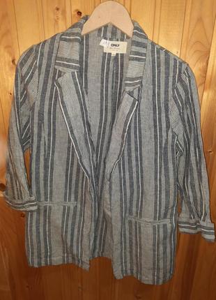 Жіночий кардиган