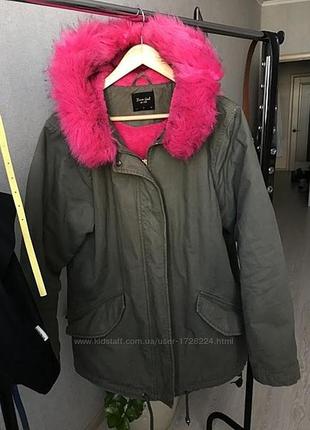 Фирменная куртка парка цвета хаки с розовым мехом brave soul 44-46р в отличном состоянии3 фото