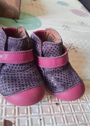 Пакет лот обуви geox натуральная кожа для девочки 20 и 21 размер стелька 12 и 13 см4 фото