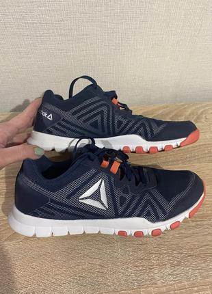 Кросівки для залу reebok оригінальні (розмір 37, usa 6.5, 23.5 см)