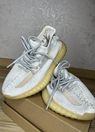 Кросівки adidas yeezy boost 36р 23см