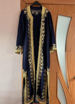 Кафтан платья народов центральной азии