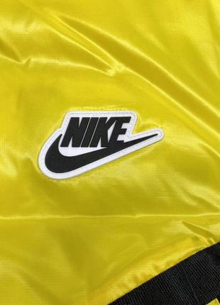 Nike synthetic fill windrunner repel jacket yellow black8 фото