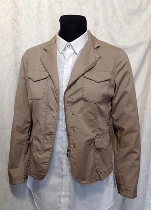 Куртка жіноча trussardi р. s.