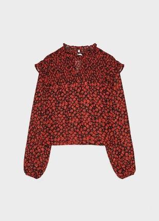 Блуза женская чёрная красная цветочный принт1 фото