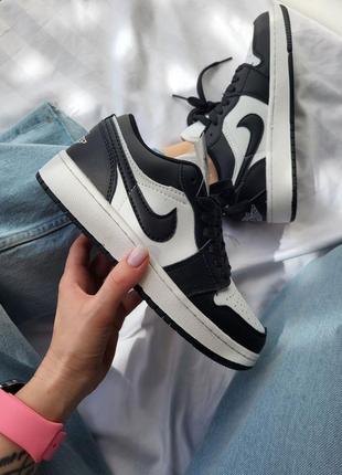 Стильні жіночі шкіряні кросівки nike air jordan, натуральна шкіра, 36-37-38-39-40-412 фото