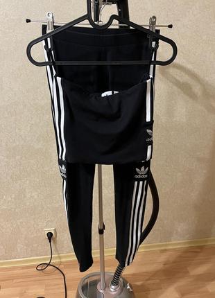 Костюм adidas топ лосини легінси р.xs-s