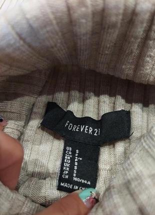 Комфортный гольф в рубчик от forever 21 бежево-серого цвета 44-468 фото