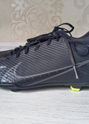 Бутси,сороконіжки nike mercurial varop 15 39 розмір.