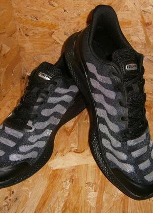 Кросівки чорні чоловічі текстильні сітка повітропроникні  restime4 фото