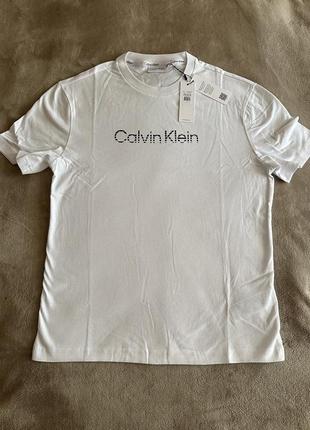 Футболка calvin klein