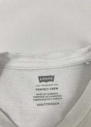 Белая женская футболка levi’s3 фото