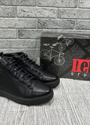 Демисезонные кожаные мужские черные ботинки от производителя detta3 фото