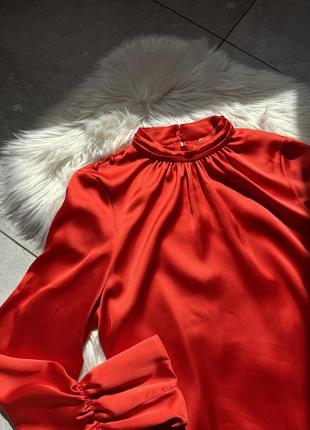 Сатиновая красная блуза3 фото