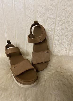 Босоножки ugg goldenstar5 фото