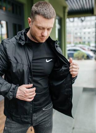 Весенняя ветровка nike, мужская ветровка найк, куртка на весну мужская nike, черная весенняя куртка найк для парня2 фото