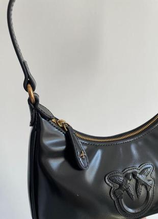 Сумка женская черная пинко pinko half moon bag simply black with leather buckle7 фото