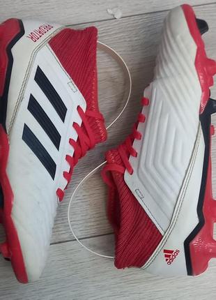 Копи. бутси adidas predator.  оригінал. 33р3 фото