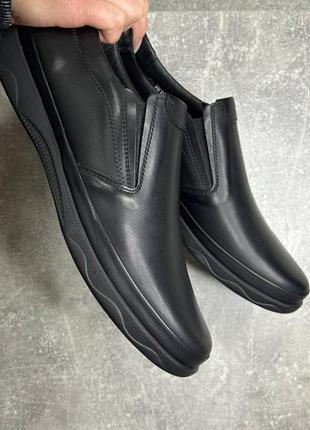 Чоловічі ортопедичні шкіряні туфлі чорного кольору detta2 фото