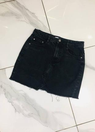 Чёрная джинсовая мини юбка от pull & bear