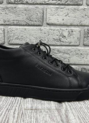 Мужские демисезонные кожаные ботинки черного цвета от производителя filkison3 фото