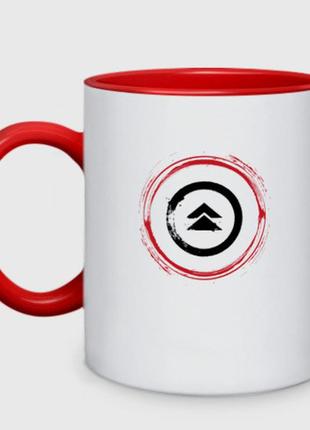 Чашка с принтом двухцветная «символ ghost of tsushima и красная краска вокруг» (цвет чашки на выбор)