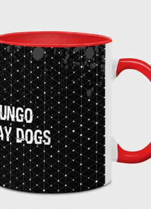 Чашка с принтом  «bungo stray dogs glitch на темном фоне: надпись и символ» (цвет чашки на