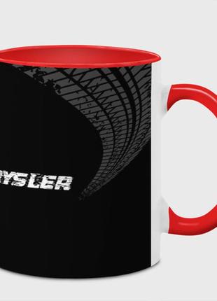 Чашка с принтом  «chrysler speed на темном фоне со следами шин: надпись и символ» (цвет