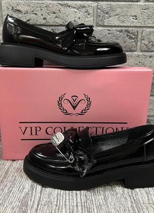 Туфли из натуральной лаковой кожи от производителя vip collection