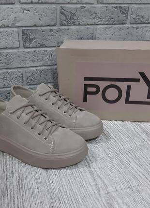 Кросівки poly замшеві бежеві 37р