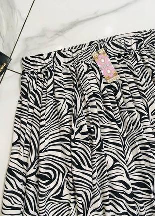 Новая миди юбка зебра в складку батал плюс сайз boohoo4 фото