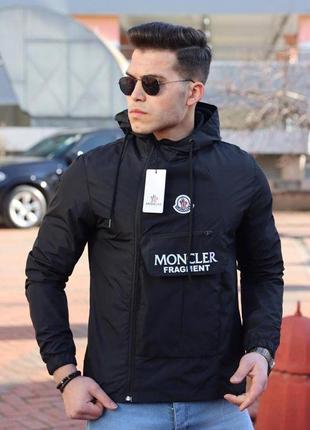 Мужская модная куртка-ветровка моншер с капюшоном чёрная
