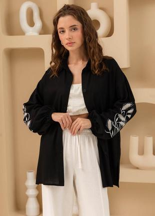 Рубашка женская черная льняная с колосками на рукавах9 фото