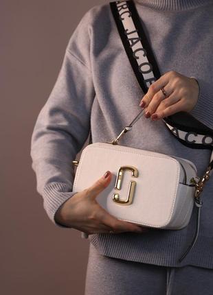 Женская сумка marc jacobs logo white женская сумка, брендовая сумка марк джейкобс белая5 фото